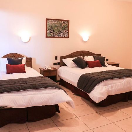 Hotel Garra De Leon Vallenar Bagian luar foto